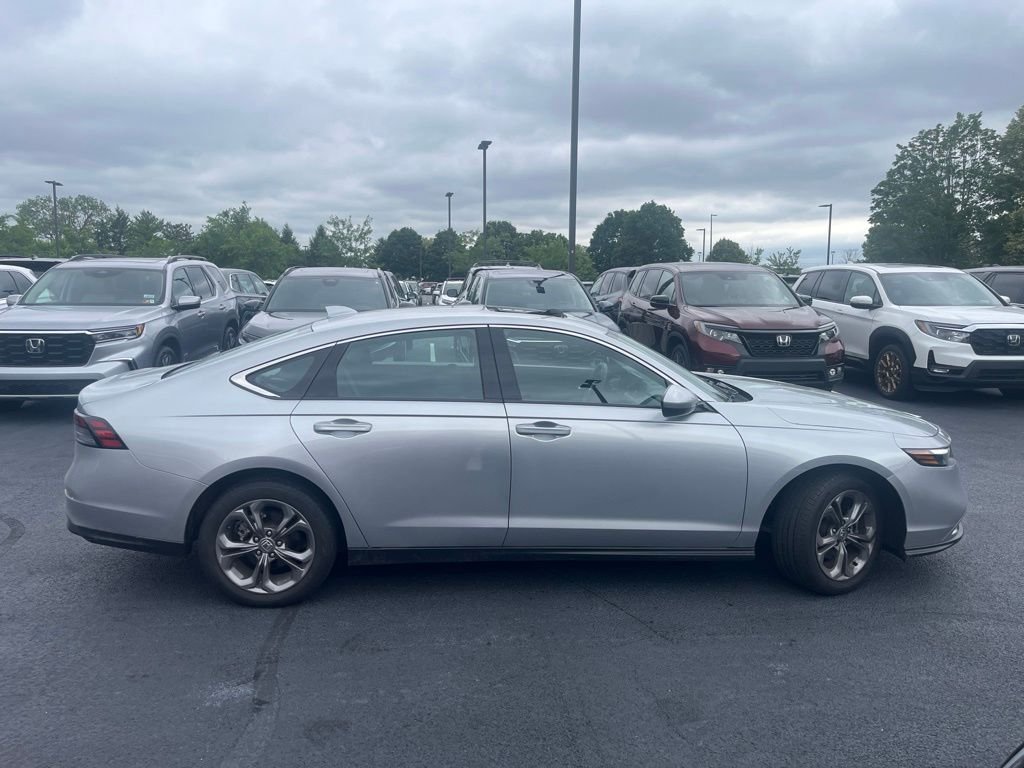 Certified Used 2024 Solar Silver Metallic Honda EX image 8