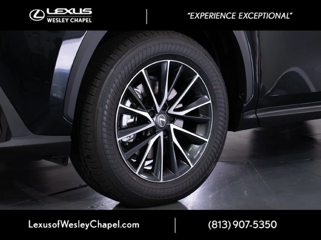 2026 Lexus NX 450h+ Premium - Photo 4