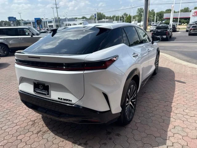 2026 Lexus RZ Premium - Photo 8