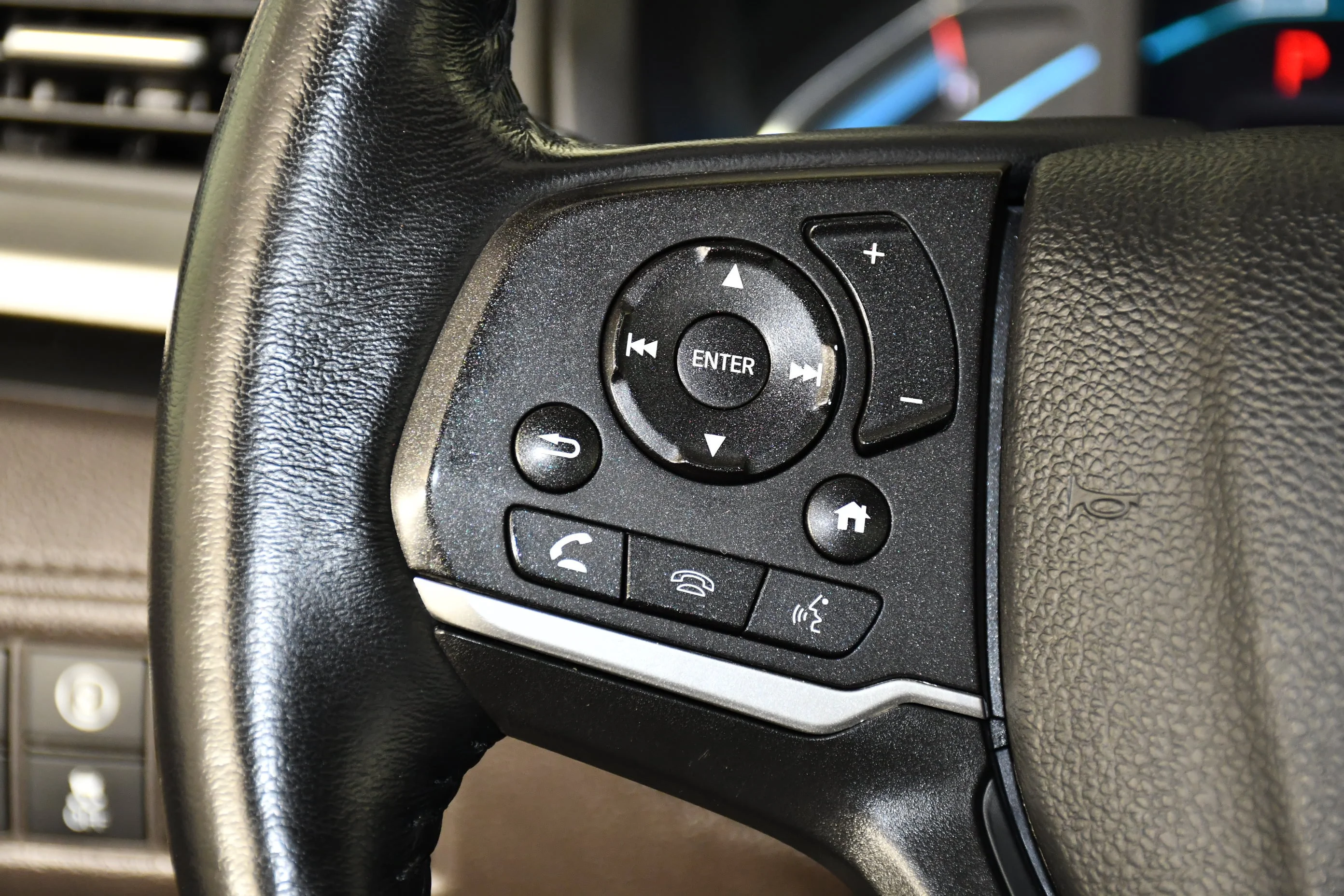 Used 2022 Lunar Silver Metallic Honda EX-L image 20