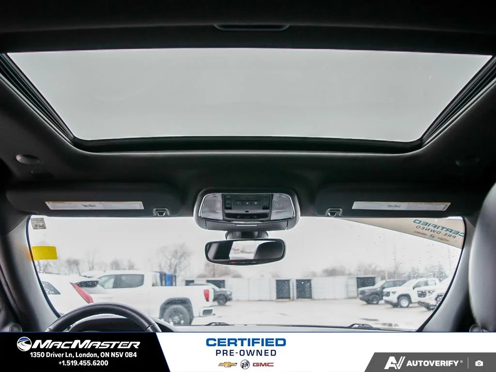 Certified Used 2018  Jeep Laredo image 29