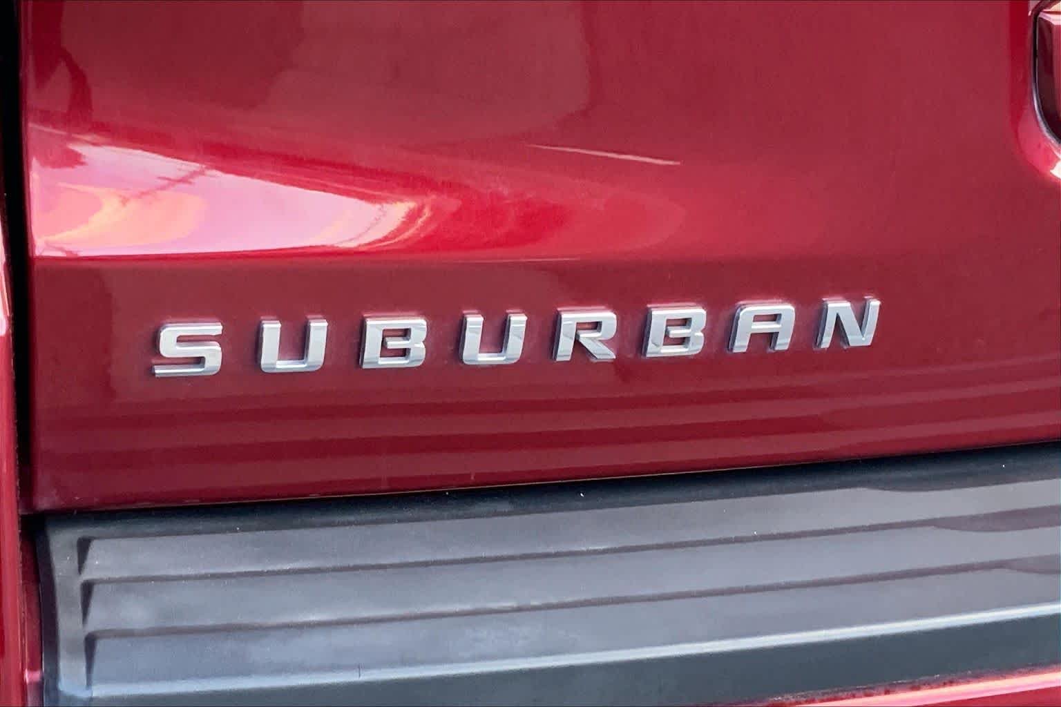 Used 2018 Siren Red Tintcoat Chevrolet LT image 10