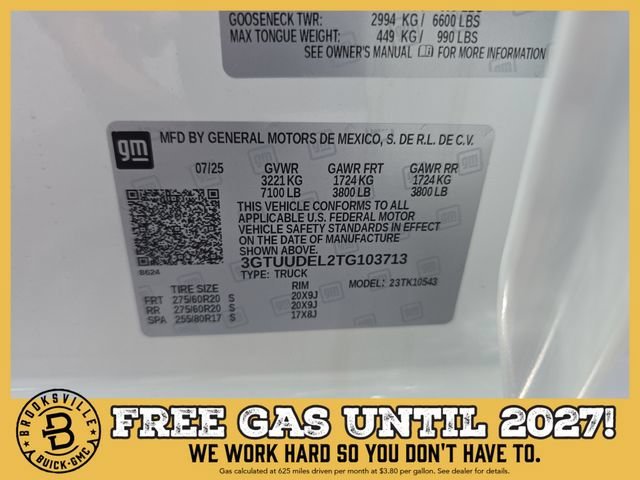 New 2026 Summit White GMC SLT image 31