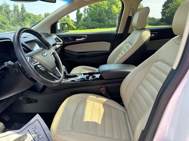 Used 2018 White Ford SEL image 16