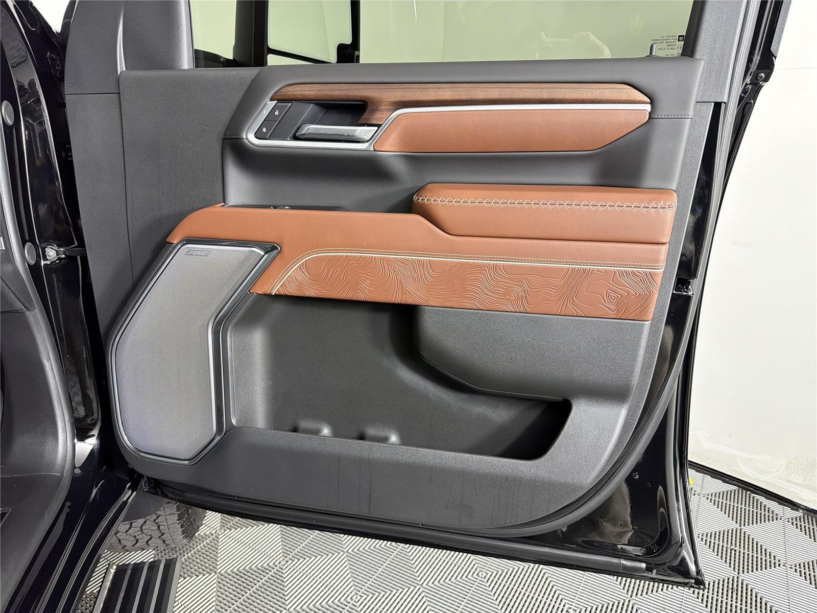 New 2026 Onyx Black GMC Denali Ultimate image 13