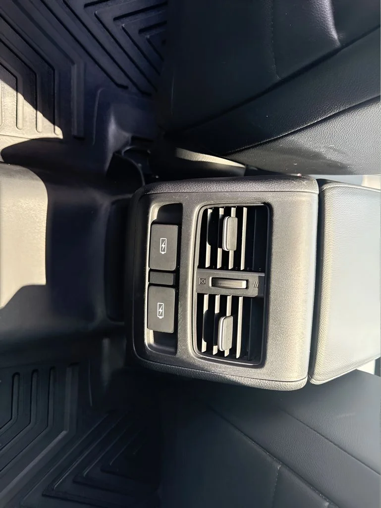 Used 2022  Honda Touring 2.0T image 14