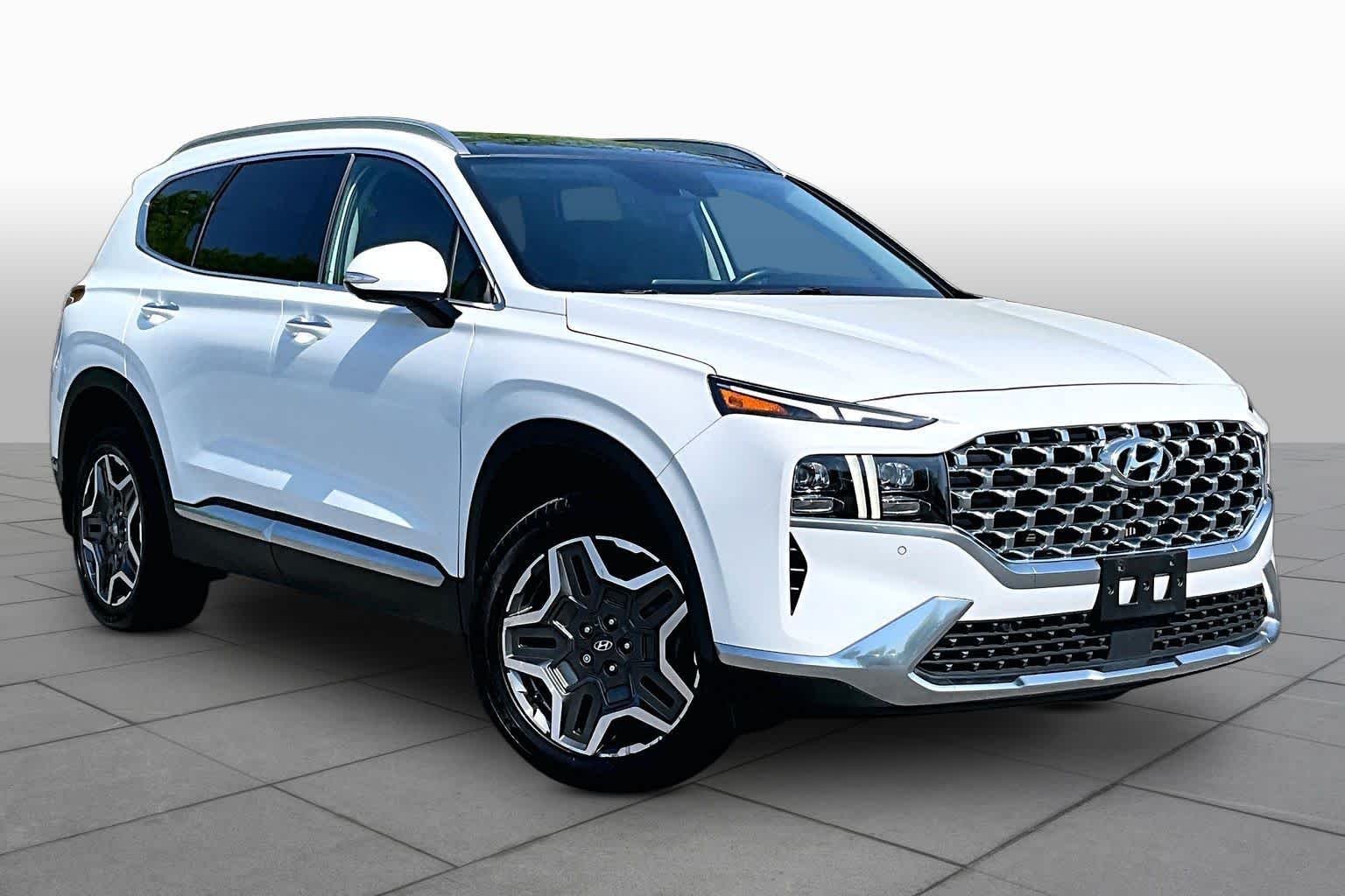 Used 2022 Quartz White Hyundai Limited image 3