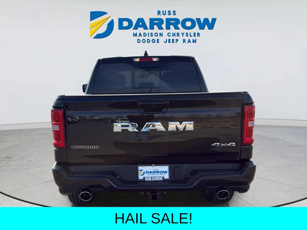 New 2026 Diamond Black Crystal Pearl-Coat Exterior Paint RAM Big Horn/Lone Star image 4
