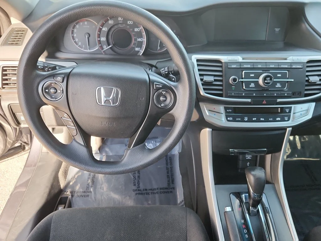 Used 2013 Gray Honda LX-S image 9