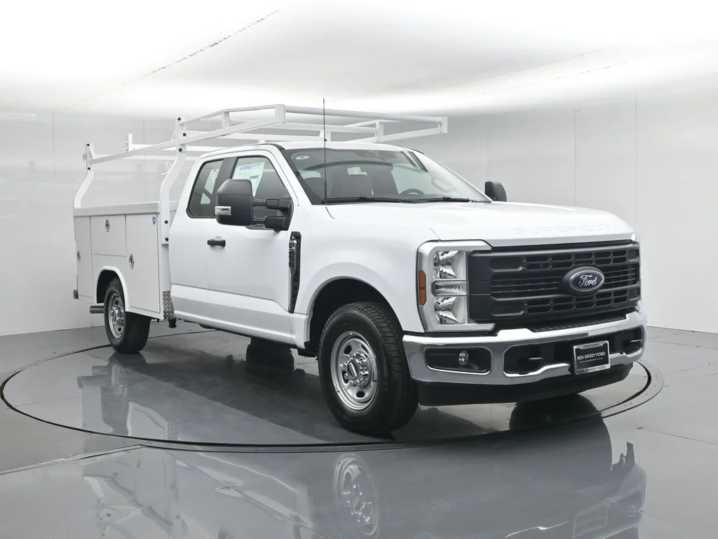 2026 Ford F-250 XL SuperCab 8' Box's photo