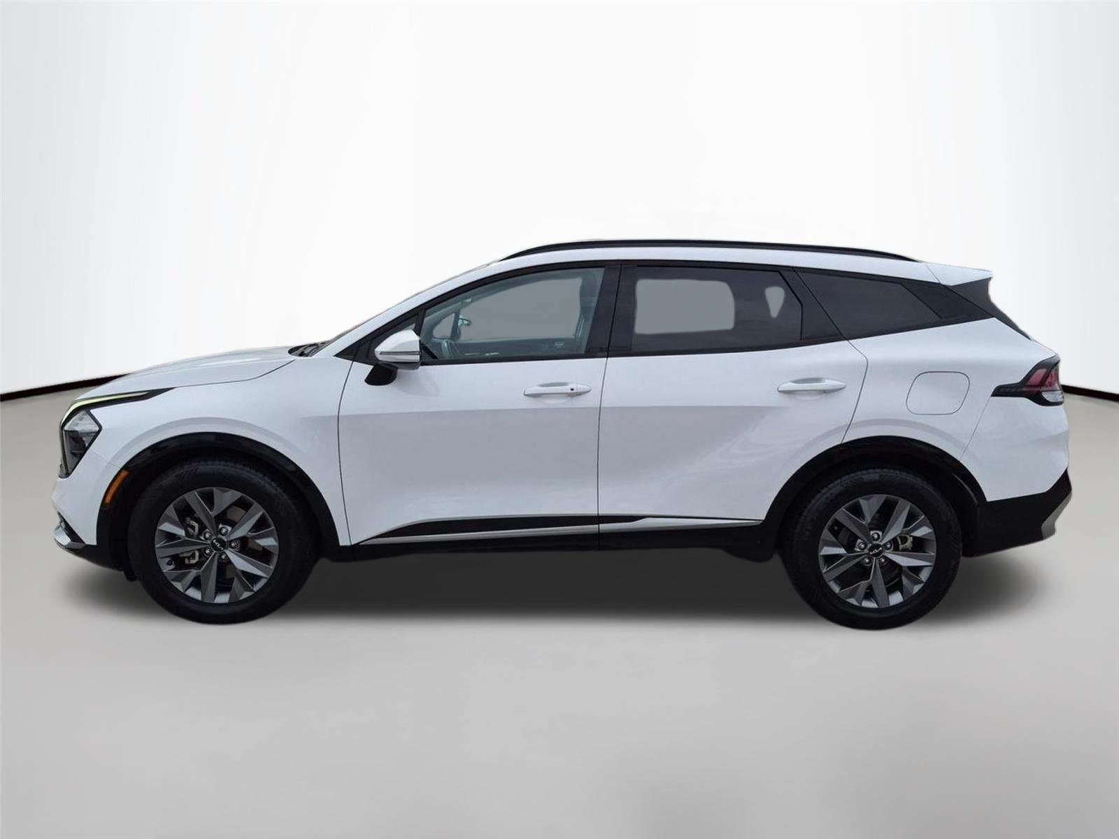 Used 2023 Glacial White Pearl Kia SX image 8