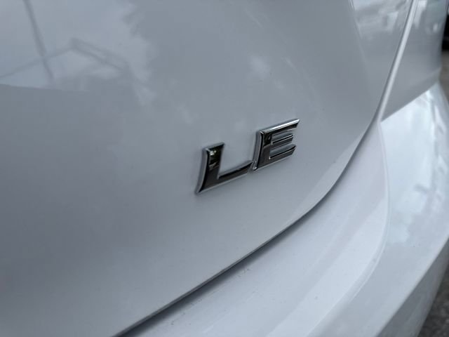 2025 Toyota Camry LE - Photo 32