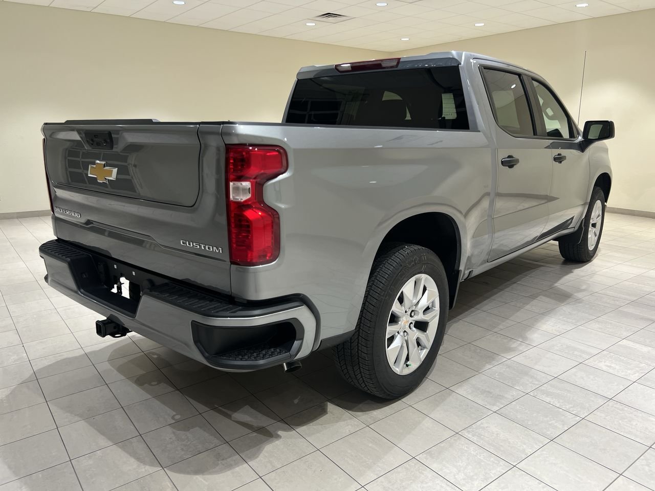 2025 Chevrolet Silverado 1500 Custom - Photo 42