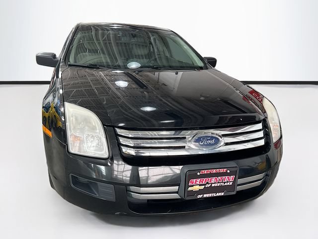 Used 2009  Ford S image 3