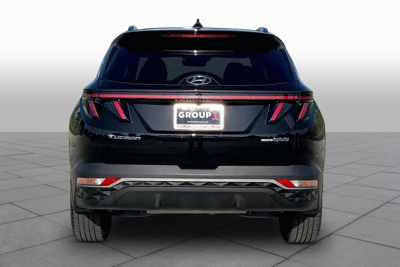 Used 2024 Black Pearl Hyundai SEL Convenience image 5