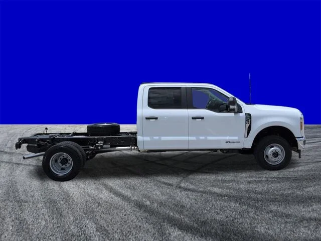 New 2026 White Ford XL image 3