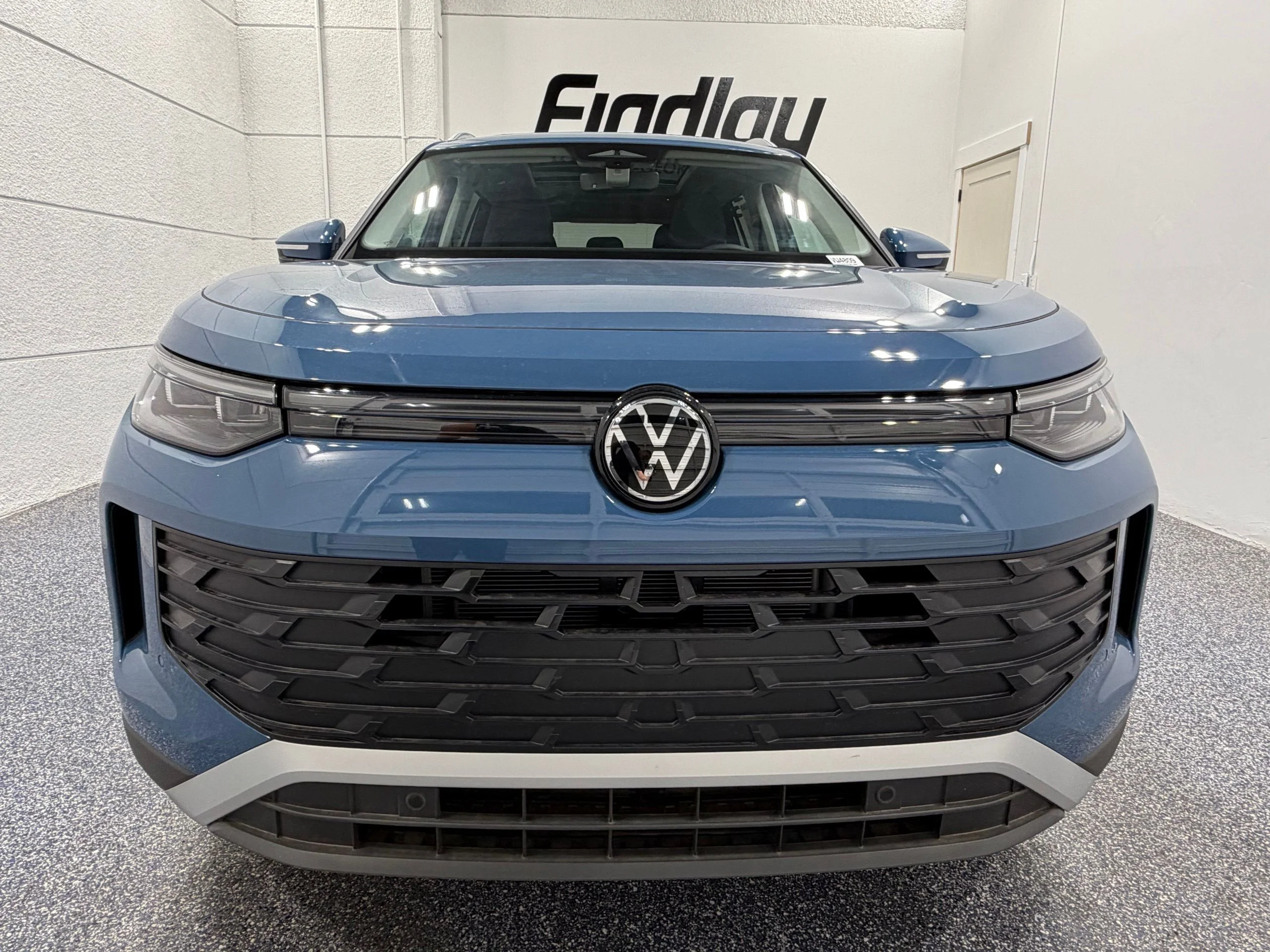 New 2026 Blue Volkswagen SE image 10