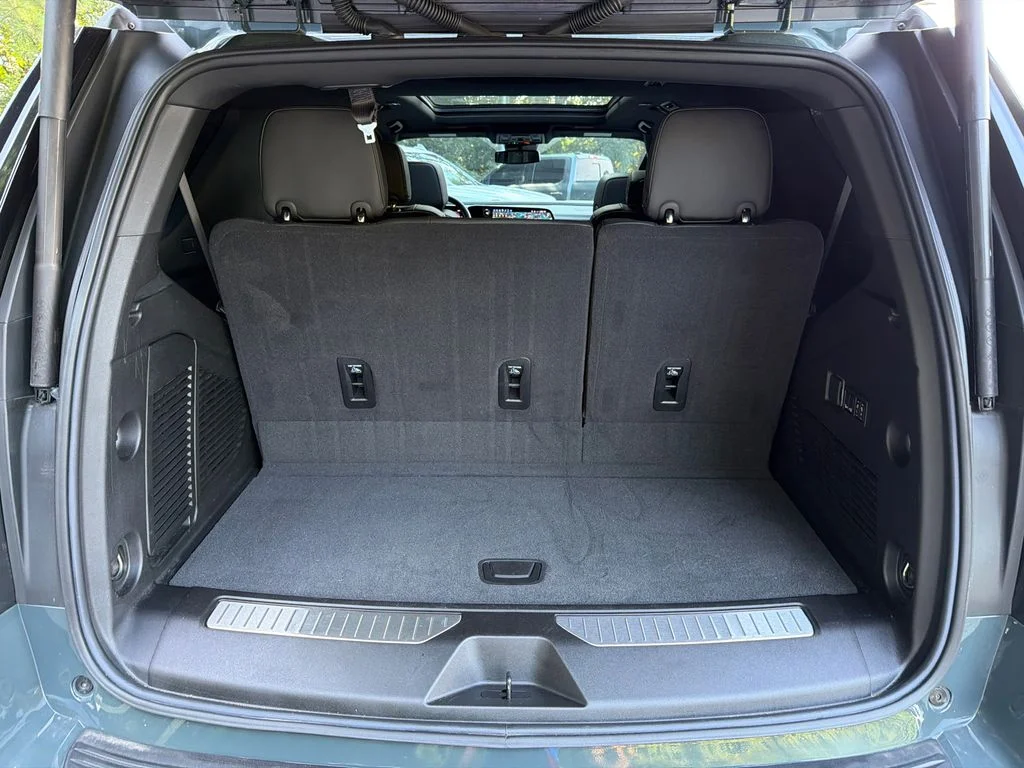 Used 2025 Gray Chevrolet RST image 18