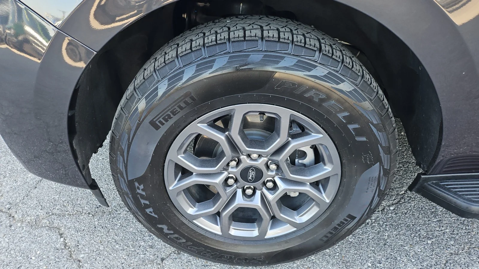 Used 2025 Gray Ford 2025 FORD EXPEDITION ACTIVE 4DR SUV 122.5 WB 4WD image 8