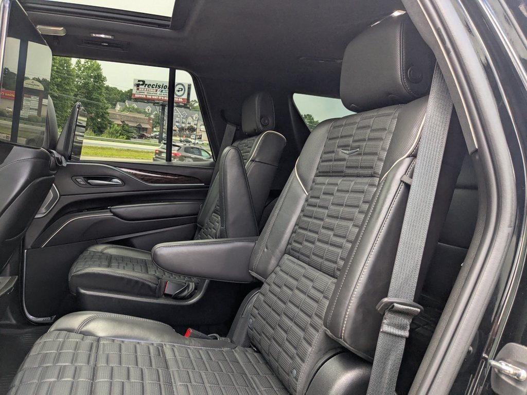 Used 2022 Black Raven Cadillac Premium Luxury Platinum image 25