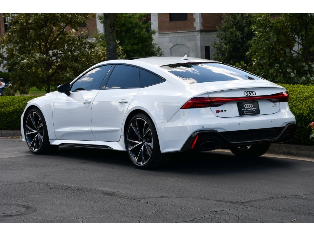 Used 2021 Glacier White Metallic Audi 4.0T (Tiptronic) image 6