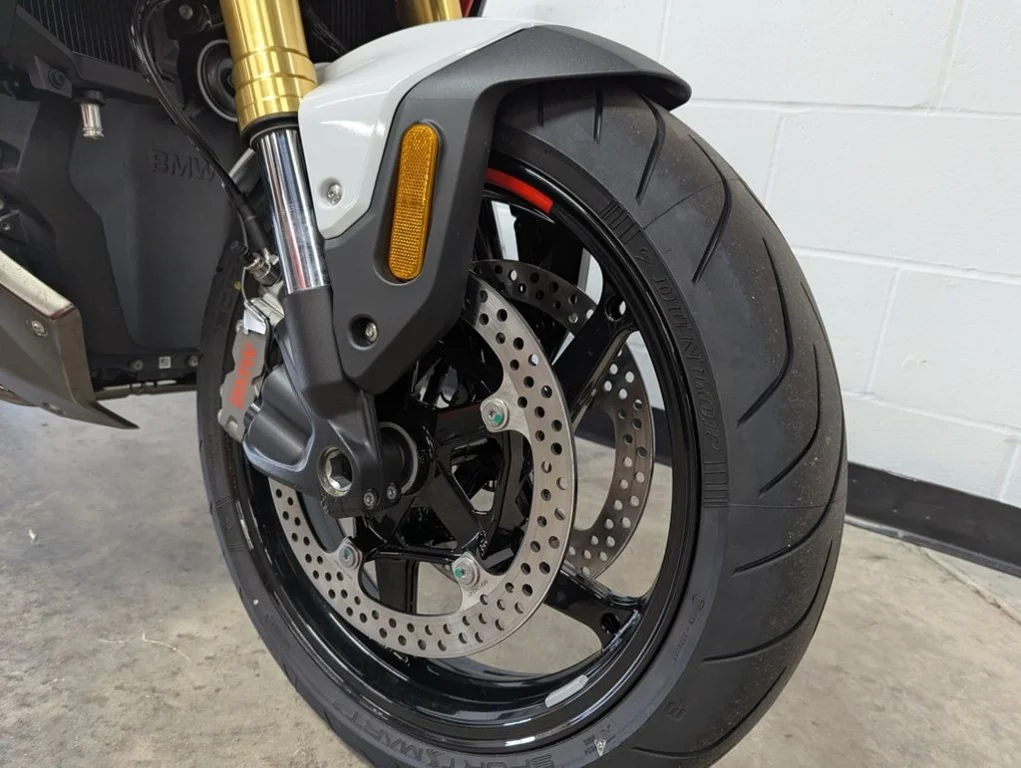 New 2026 LIGHT WHITE BMW 1300 R Performance image 5
