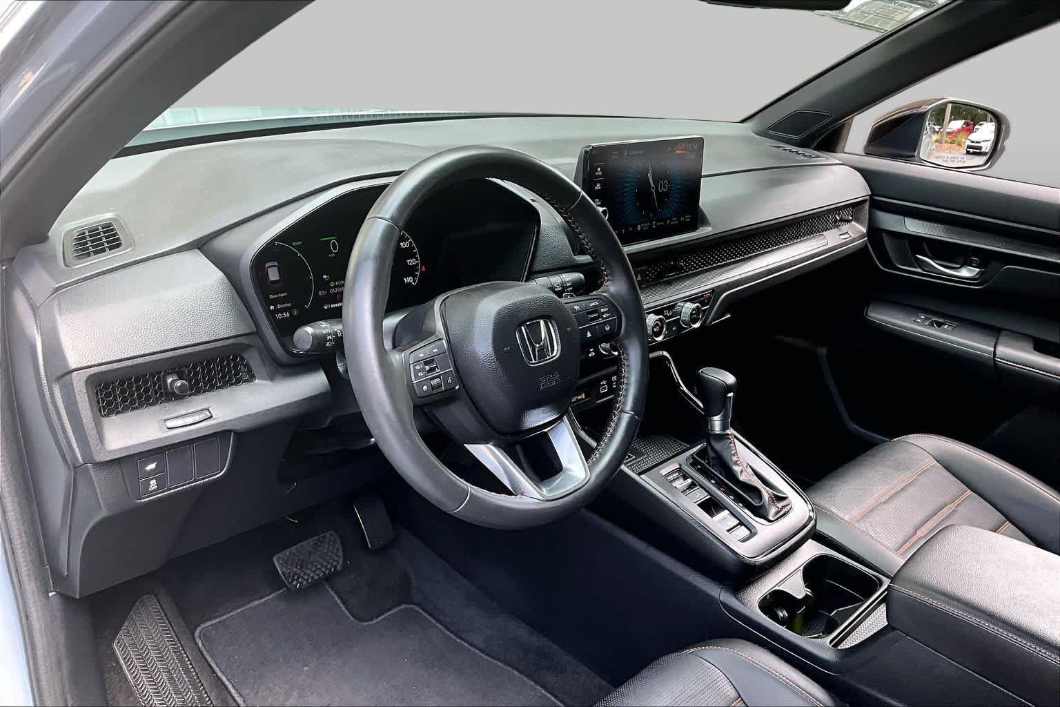 2025 Honda CR-V Sport-L - Photo 18
