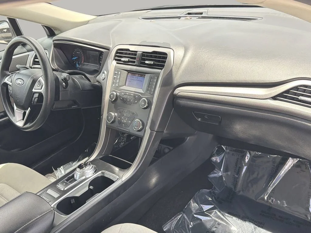Used 2020 White Ford S image 12