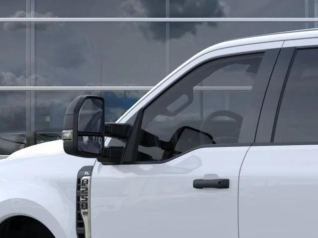 New 2026 Oxford White Ford XL image 20