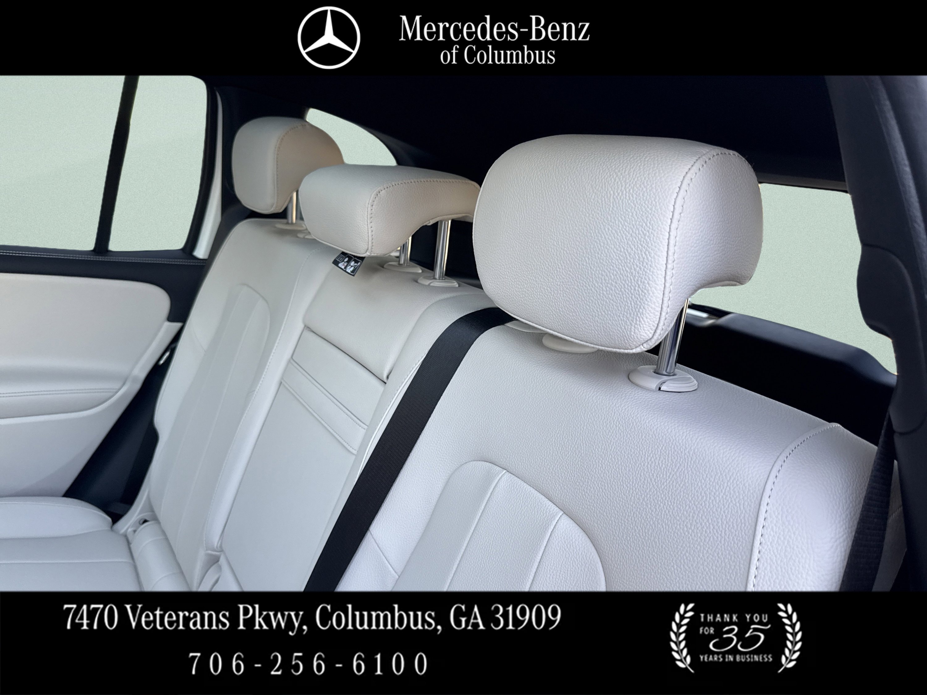 Used 2026 Polar White Mercedes-Benz GLB 250 image 26