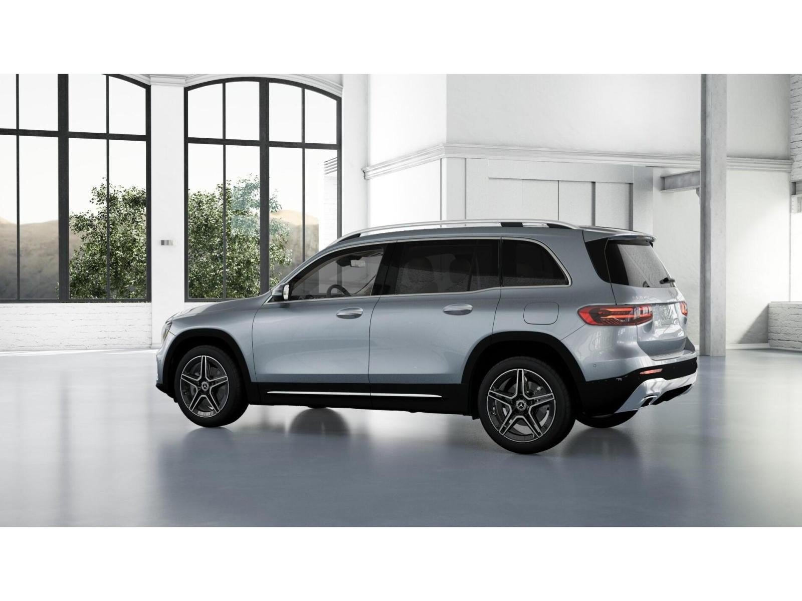 New 2026 Cirrus Silver Metallic Mercedes-Benz GLB 250 4D Sport Utility 4MATIC® image 32