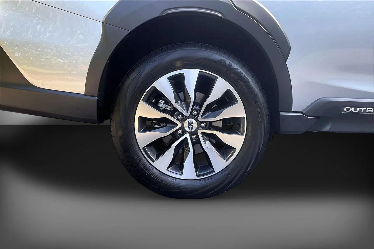 Certified Used 2025 Silver Subaru Limited image 37