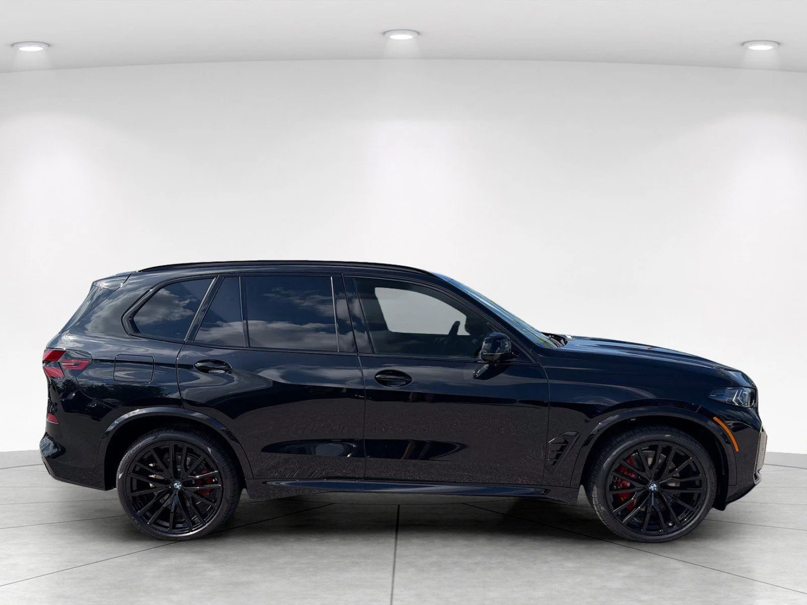 New 2026 Black Sapphire Metallic BMW xDrive40i image 3