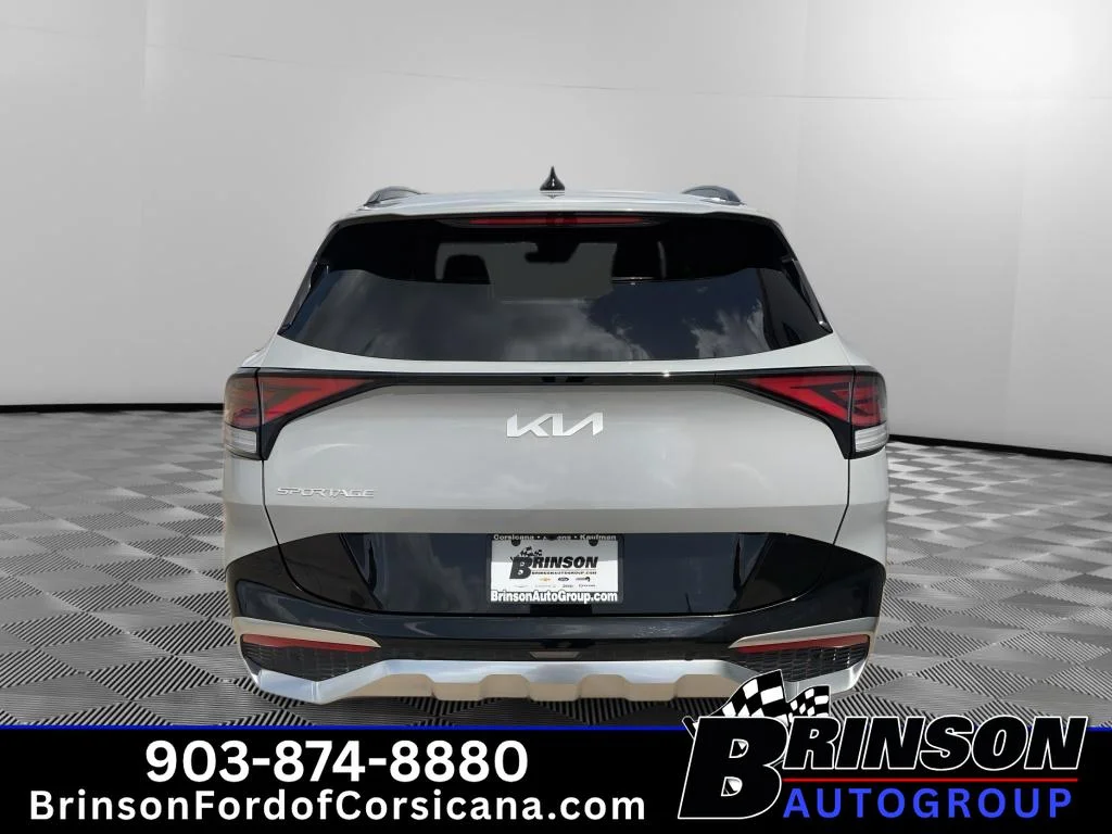 Used 2023 Wolf Gray Kia SX-Prestige image 6