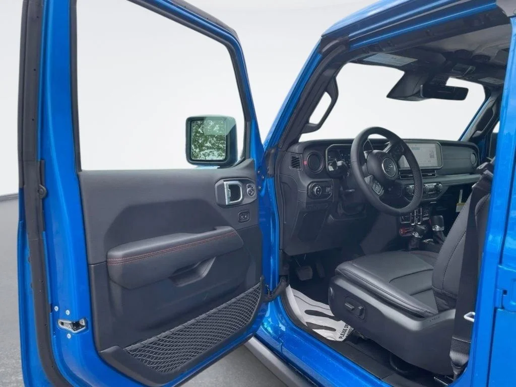 New 2026 Hydro Blue Pearl-Coat Exterior Paint Jeep Rubicon X image 16