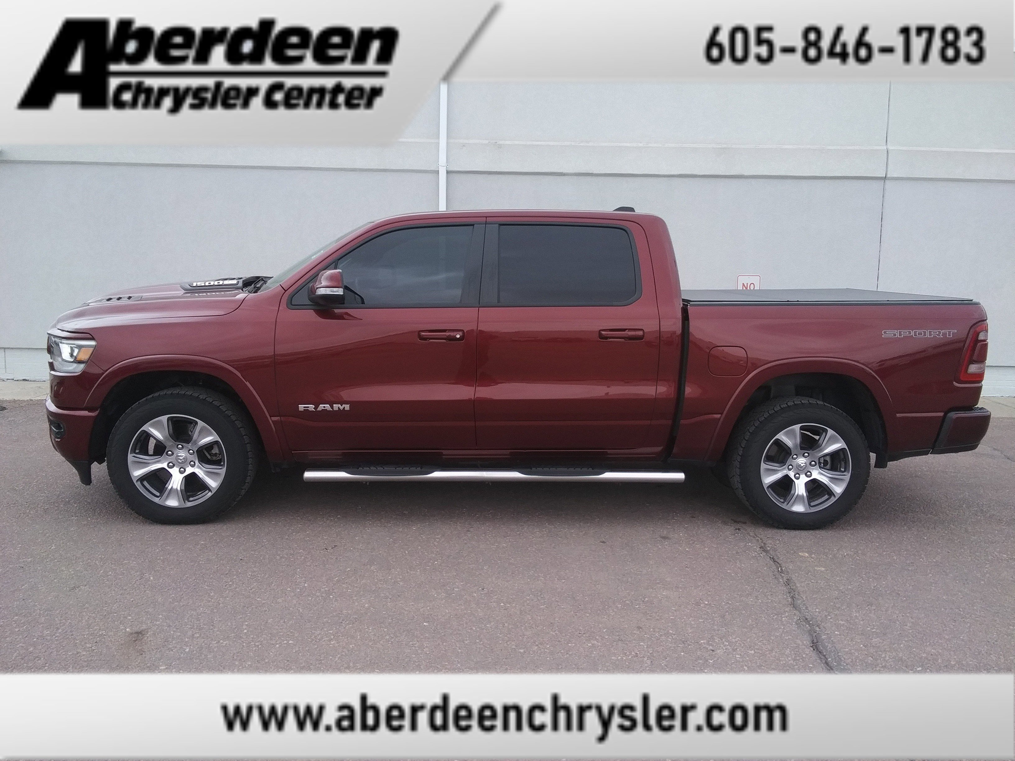2022 RAM 1500 Laramie 4x4 Crew Cab 5'7's photo