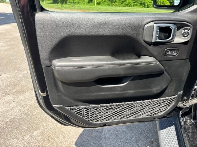 Used 2019 Black Jeep Unlimited Sahara image 14