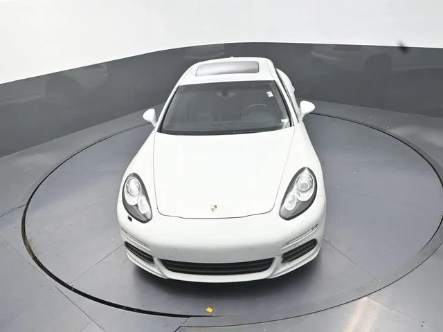 Used 2016  Porsche 4 image 24