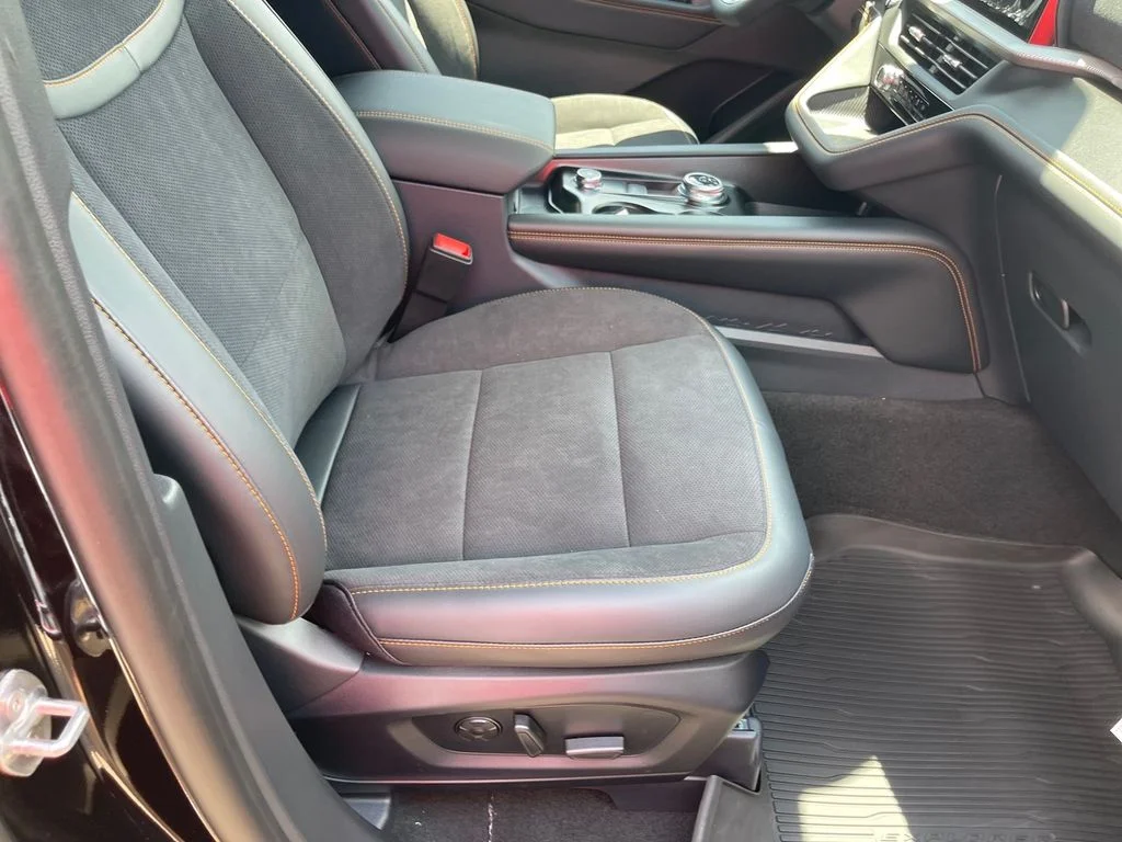 New 2026 Agate Black Metallic Ford Tremor® image 14