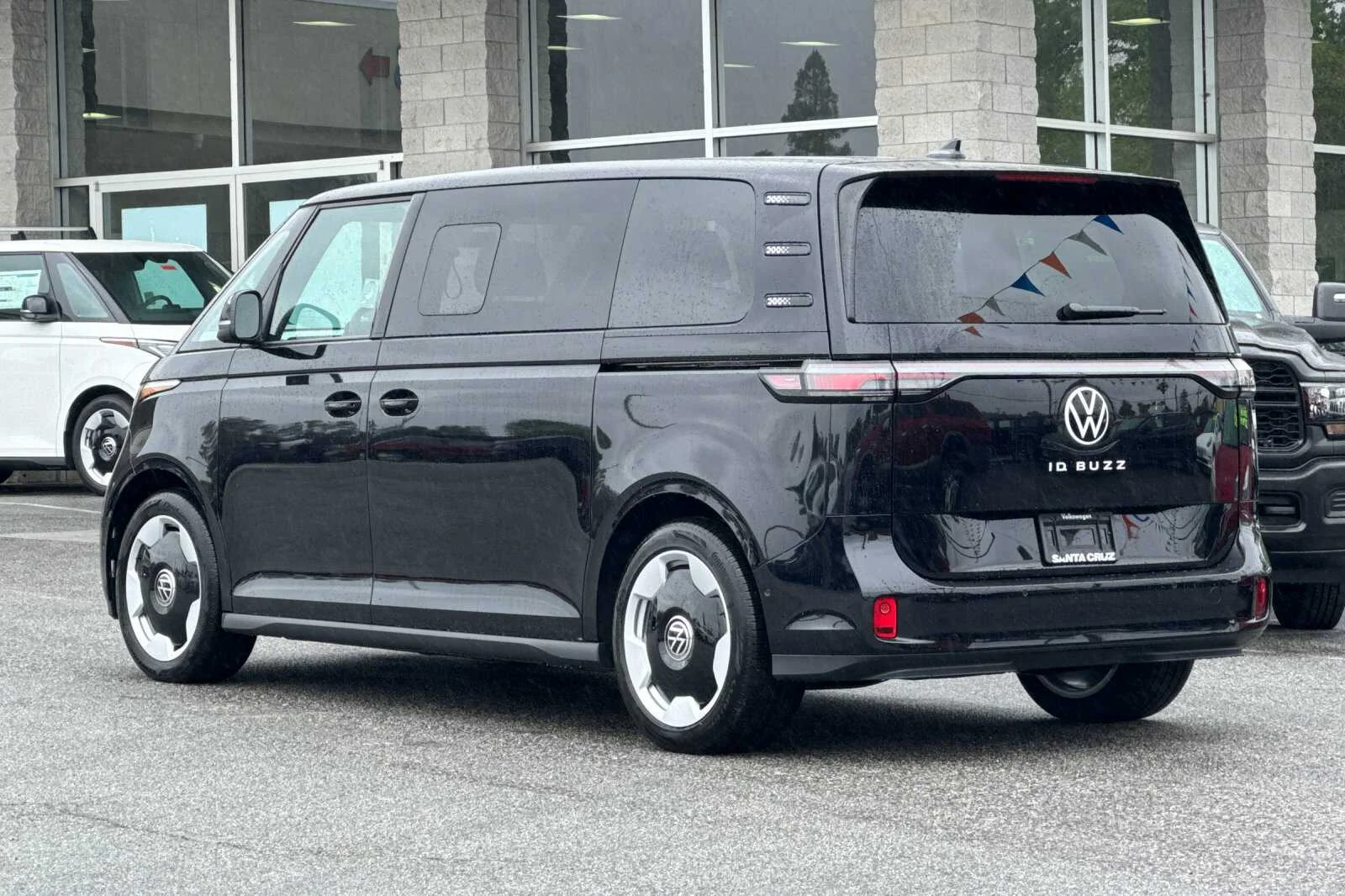 2025 Volkswagen ID. Buzz PRO S - Photo 6