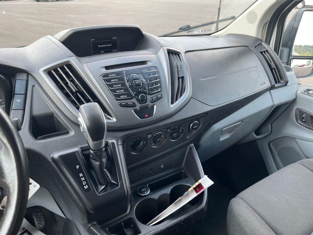 Used 2016 White Ford XL image 17