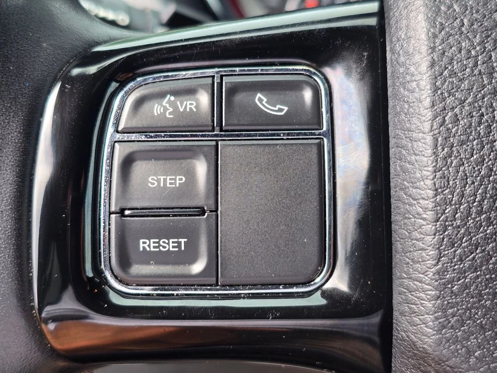 Used 2020 Silver Dodge SE Plus image 26