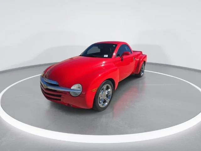 Used 2005 Red Chevrolet Base image 7