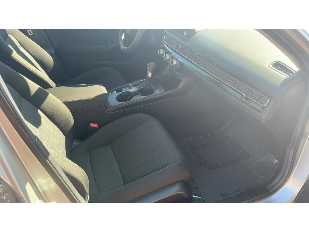 Used 2025 RALLYE RED Honda LX image 18