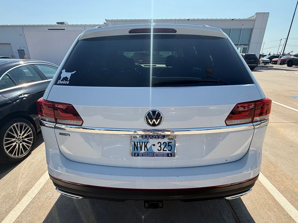 Used 2022  Volkswagen 3.6L V6 SE w/Technology image 6