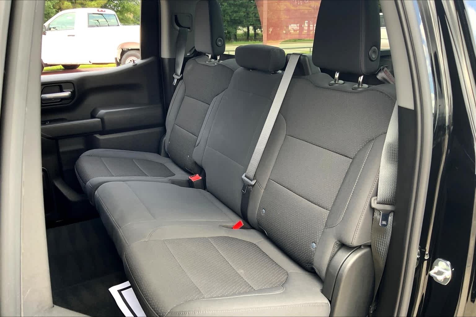 Used 2021 Black Chevrolet Custom image 19