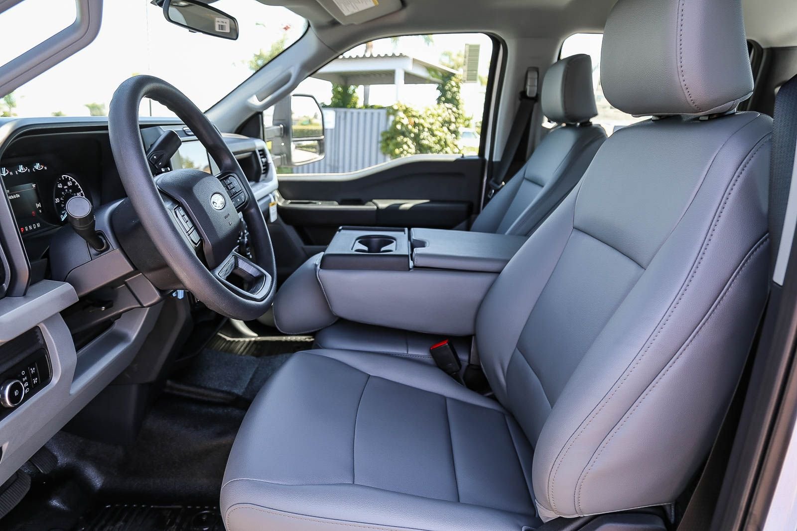 New 2026 Oxford White Ford F-250® XL image 19