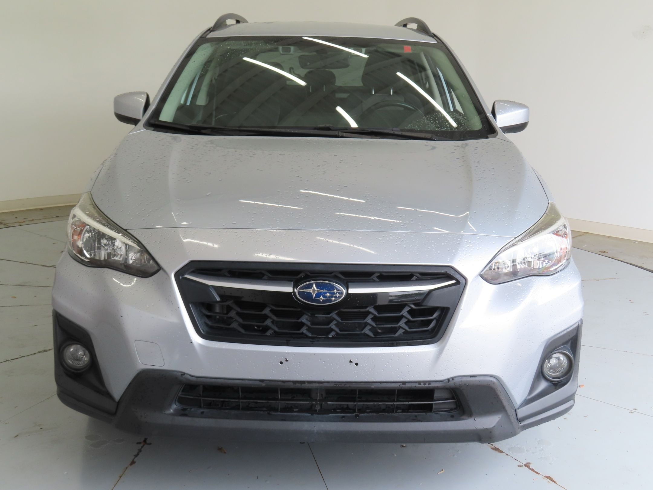 Used 2018 Silver Subaru 2.0i Premium image 8