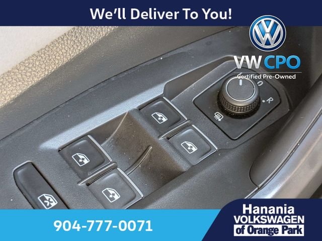Certified Used 2025 Black Volkswagen 1.5T SE image 24