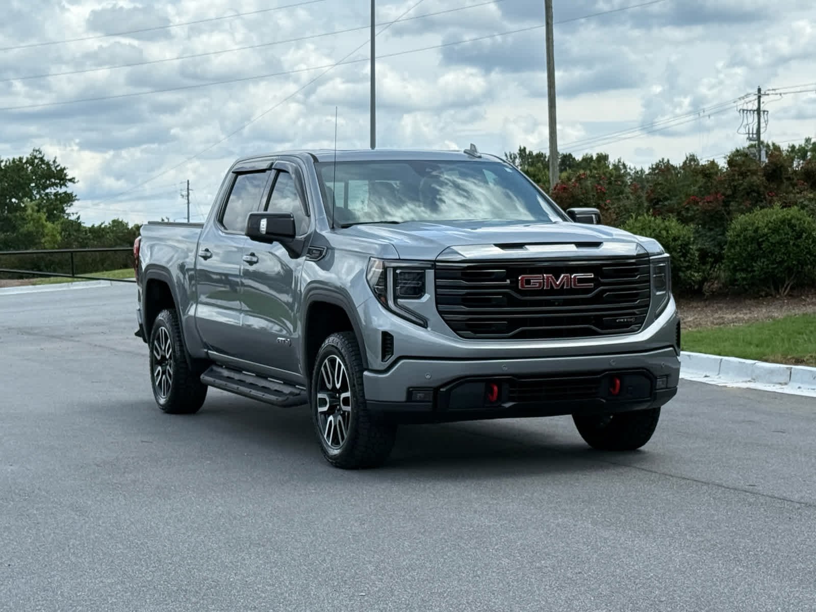 Used 2023 Sterling Metallic GMC AT4 image 7